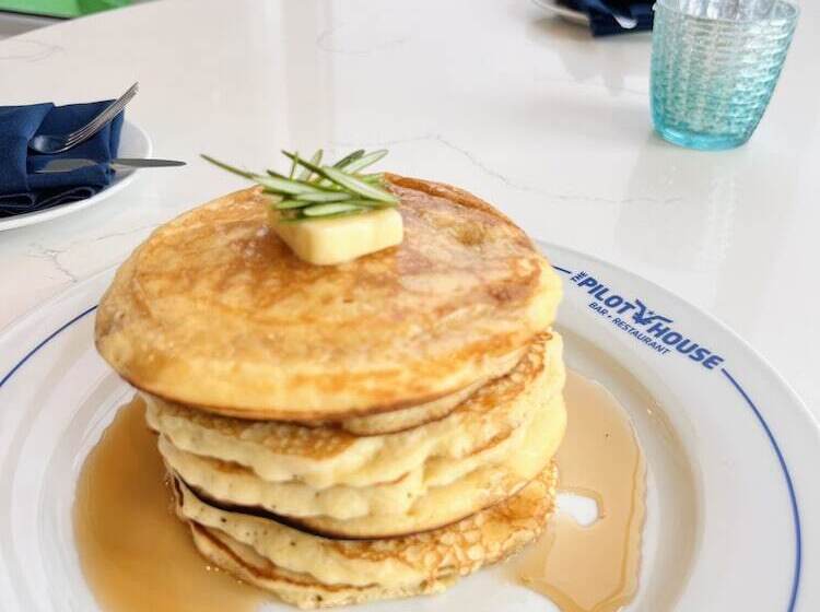 בית מלון כפרי Wyndham Garden Miami International Airport