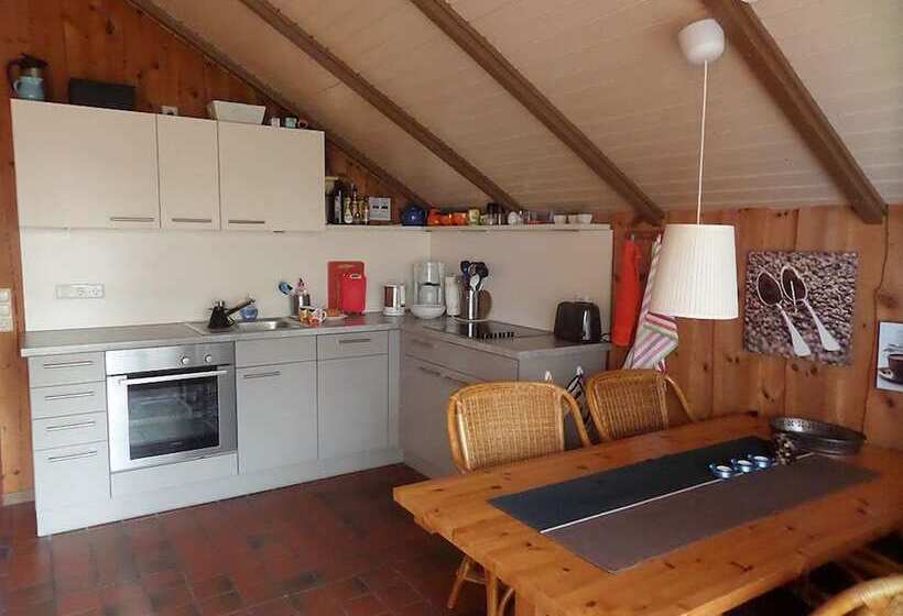 Juwel Feriendorf Reihenhaus Blaue Blume