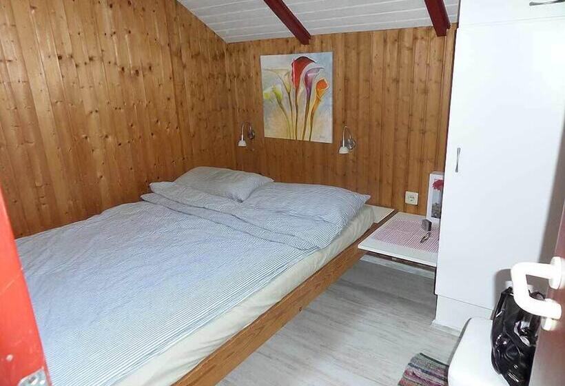 Juwel Feriendorf Reihenhaus Blaue Blume