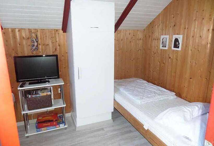 Juwel Feriendorf Reihenhaus Blaue Blume