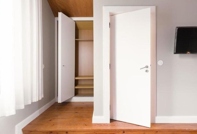 Guestready Cedofeita Pool Suites