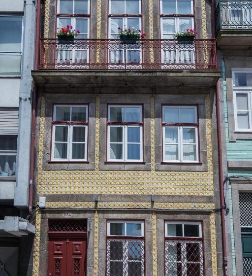 Guestready Cedofeita Pool Suites