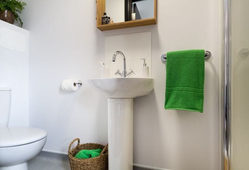 Pensão Roseland House