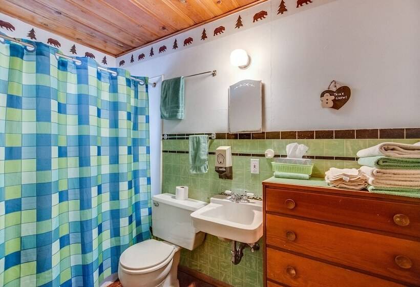 The Cabins At Cloudcroft