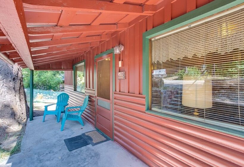 The Cabins At Cloudcroft