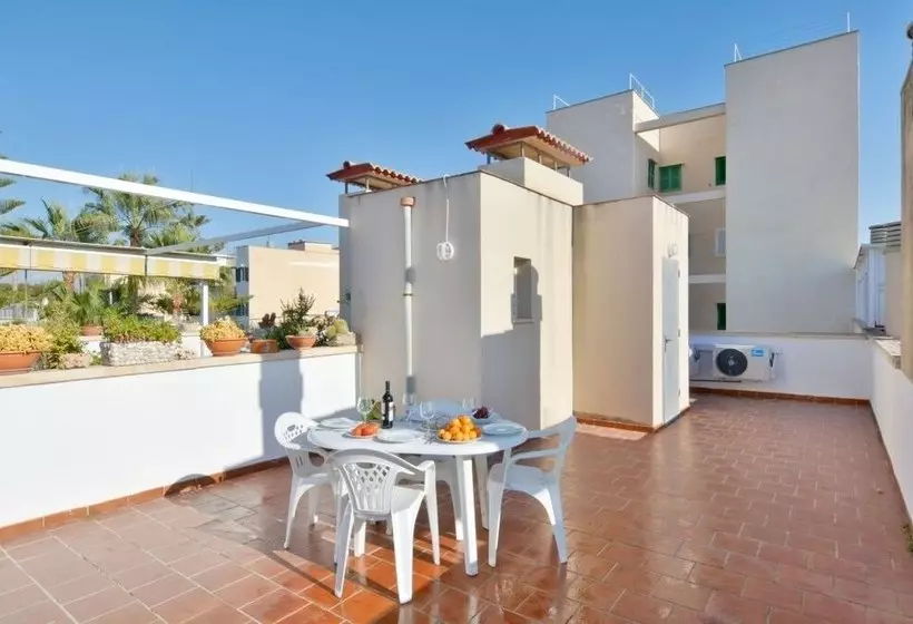 Townhouse 200mts From Sea/beach