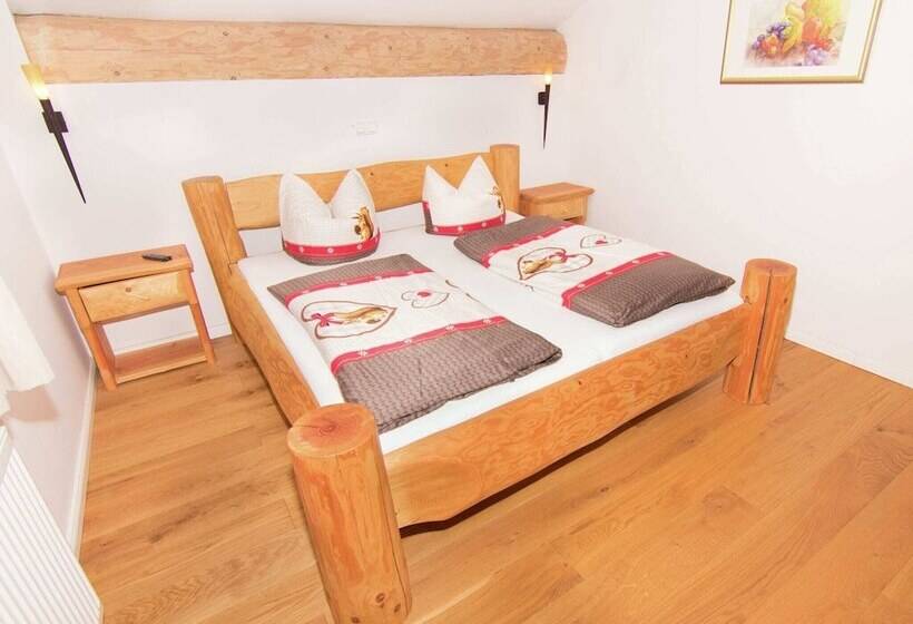 Chic Holiday Home In Ruhpolding With Sauna