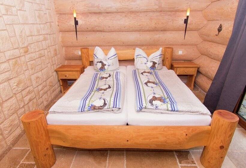 Chic Holiday Home In Ruhpolding With Sauna