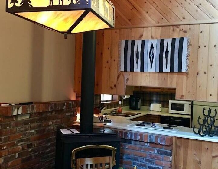 Whispering Pines Cabin Retreat