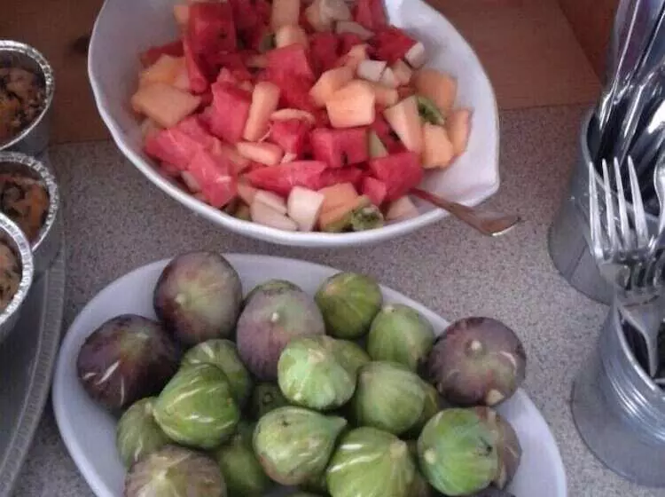 Hotel Eleana Studios