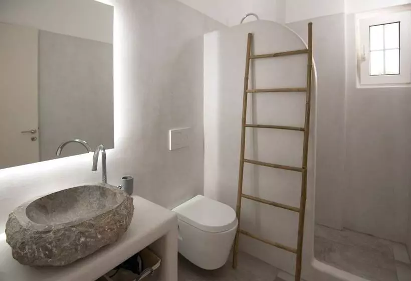 Hotel Eleana Studios