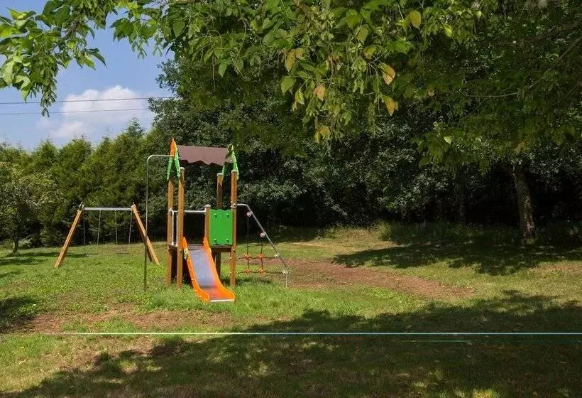 田舎風ホテル Holacamp Camino