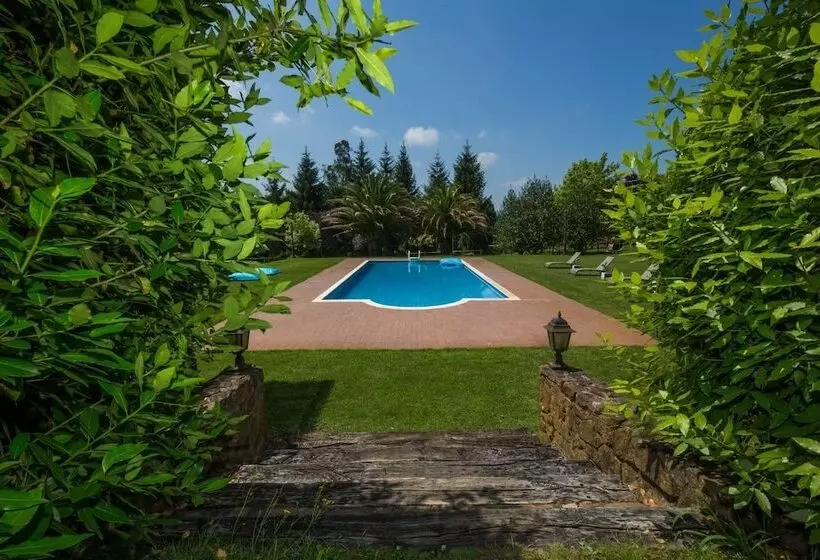 田舎風ホテル Holacamp Camino