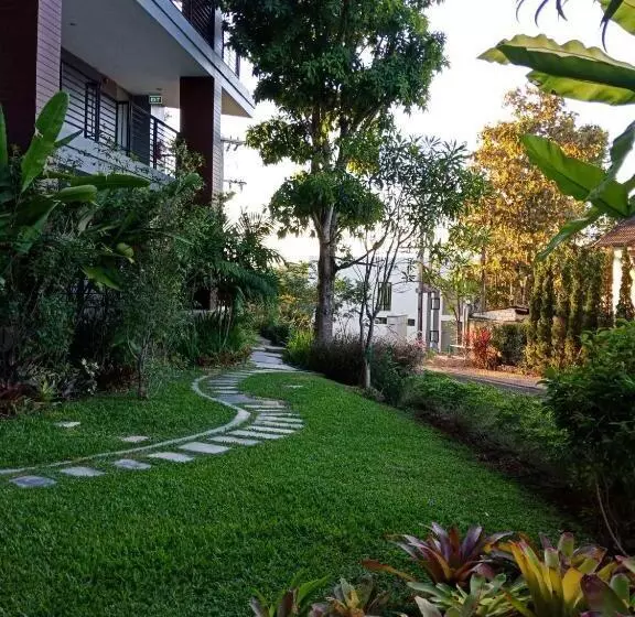 Hotelli Urban Maerim