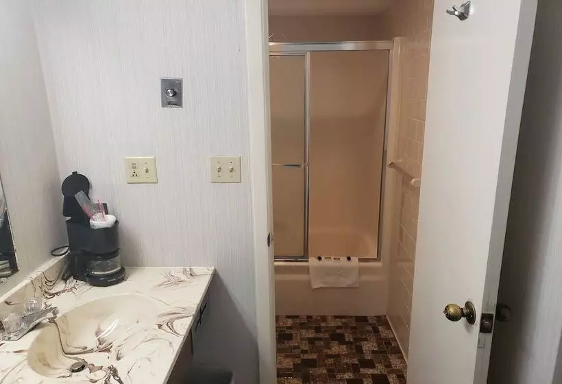 Motelli Americas Best Value Inn Stearns