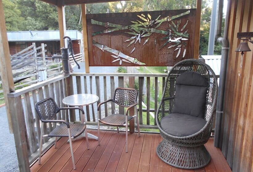 Pensión A Twist Of Willow