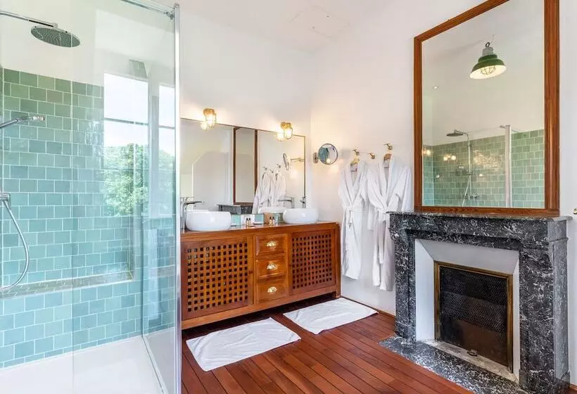 ベッドアンドブレックファースト Manoir De Truhelin, à 2 Pas Du Golfe Du Morbihan