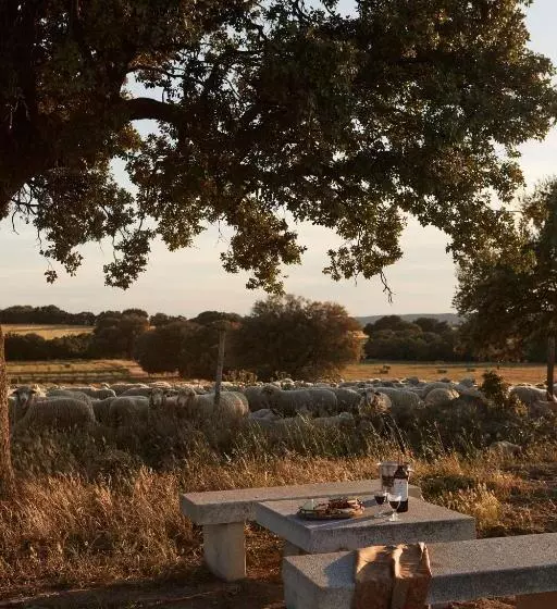 Hotelli Caserio Aldeallana