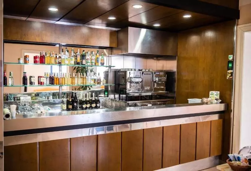 Hotelli Ostello Settecolli Sport