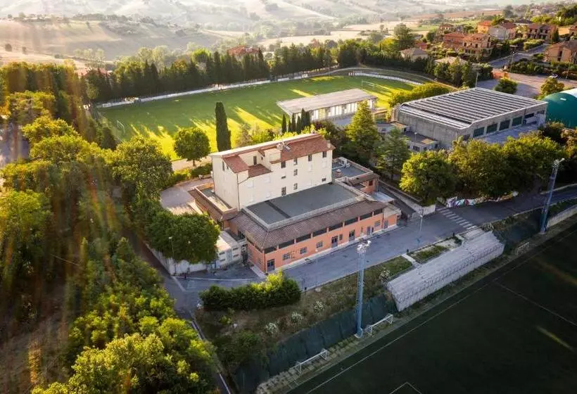 Hotelli Ostello Settecolli Sport