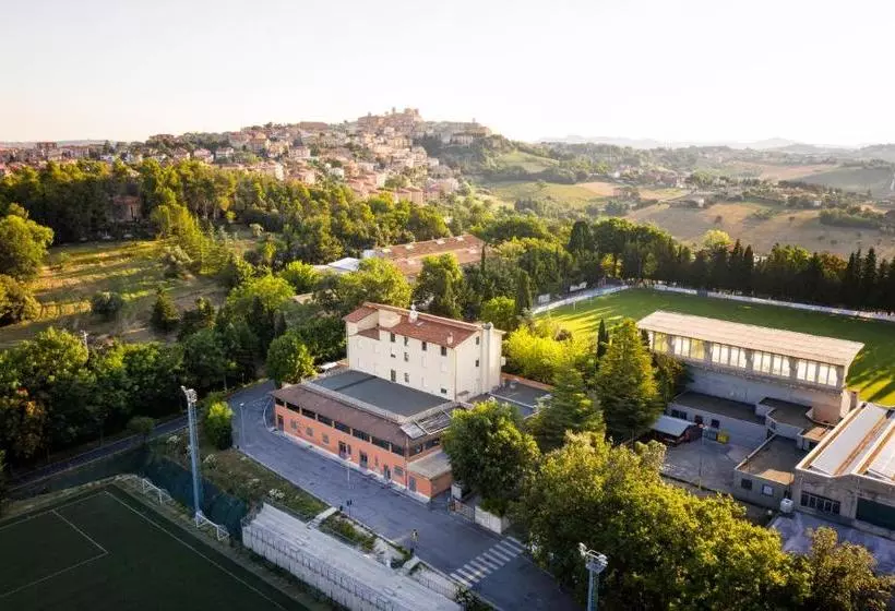 Hotelli Ostello Settecolli Sport