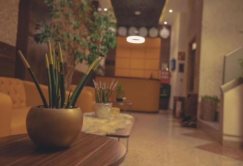 هتل Rzgari Taza Salim Street