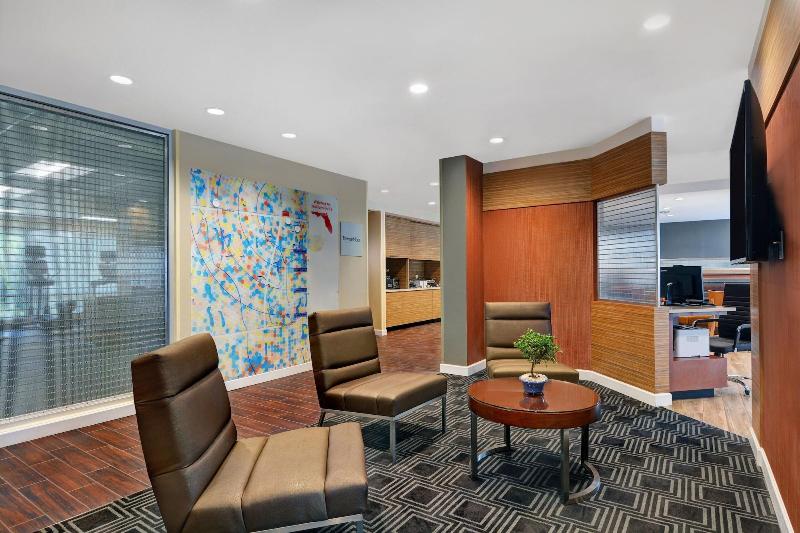 هتل Towneplace Suites By Marriott Jacksonville East