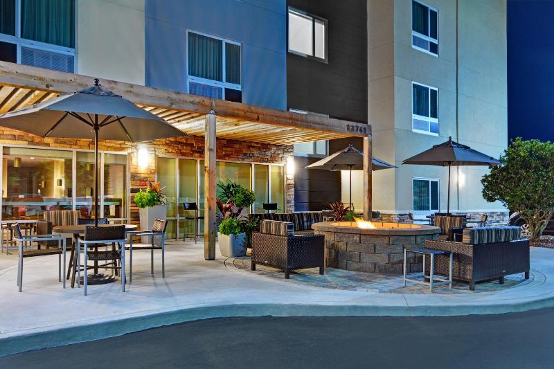 هتل Towneplace Suites By Marriott Jacksonville East