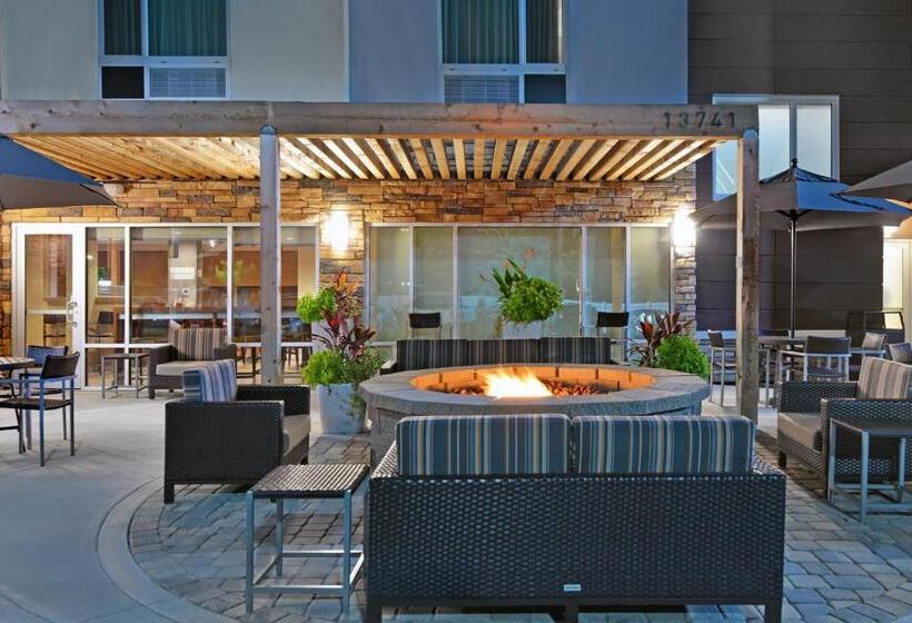 هتل Towneplace Suites By Marriott Jacksonville East