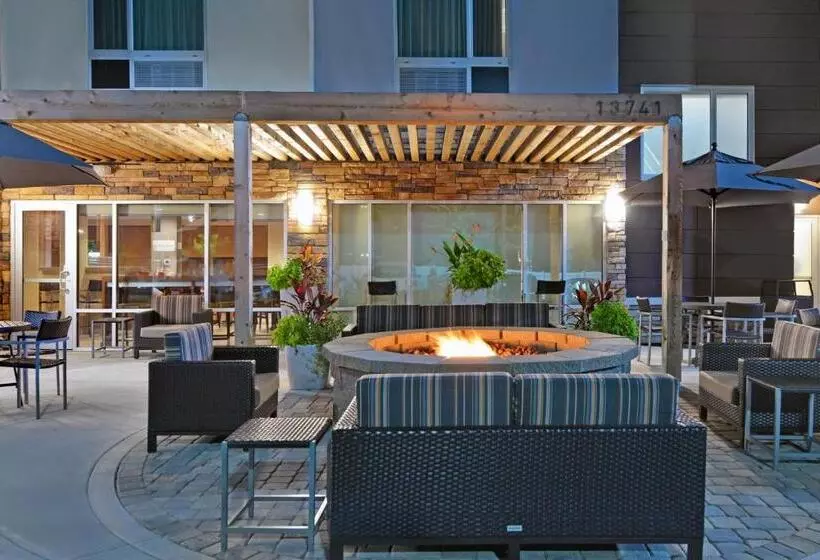 هتل Towneplace Suites By Marriott Jacksonville East