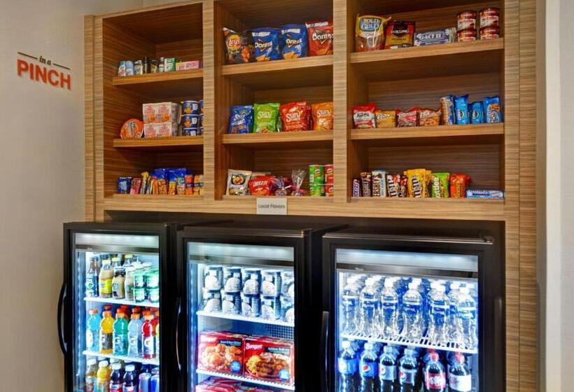 هتل Towneplace Suites By Marriott Jacksonville East