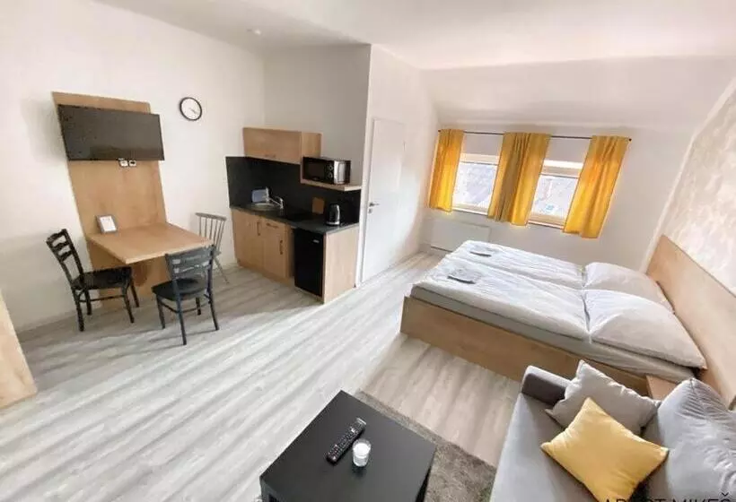 Majatalo Apart Mikeš
