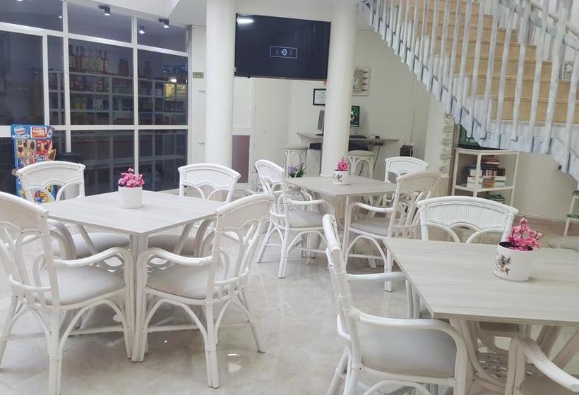 Alper Apartments Mallorca