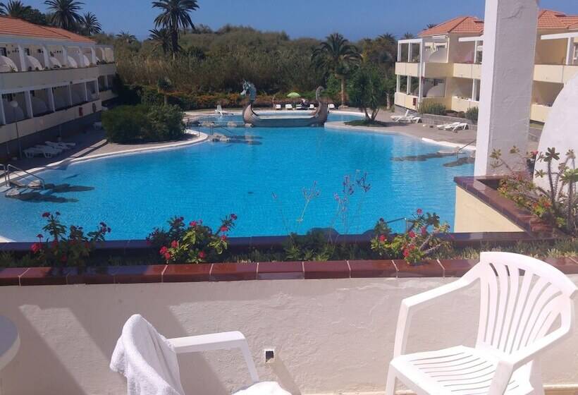 Apartamentos Checkin Laurisilva