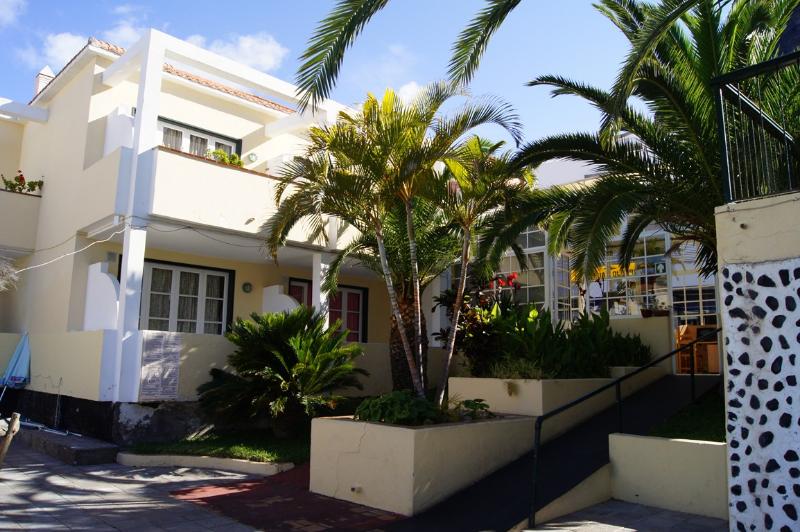 Apartamentos Checkin Laurisilva