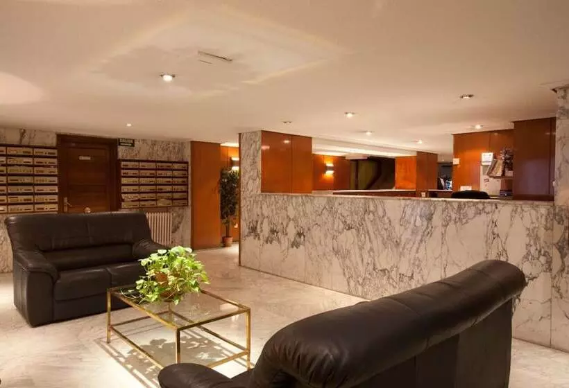 Apartamentos Goya 75