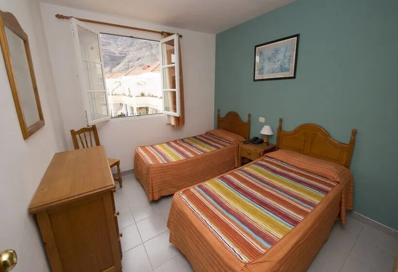 Checkin Apartamentos Laurisilva