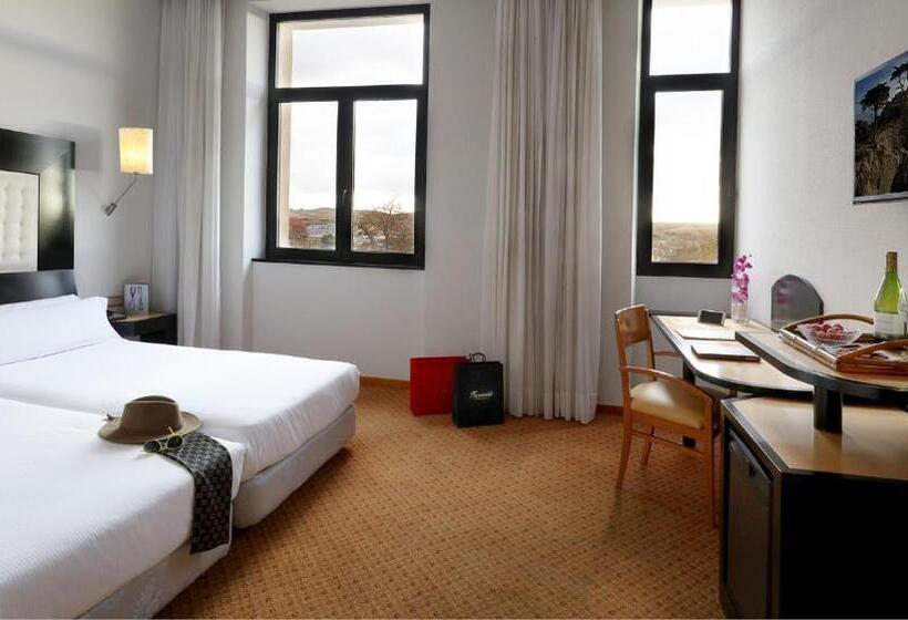 בית מלון כפרי Abba Burgos