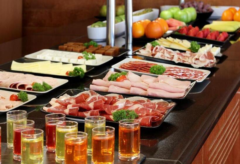 בית מלון כפרי Abba Burgos