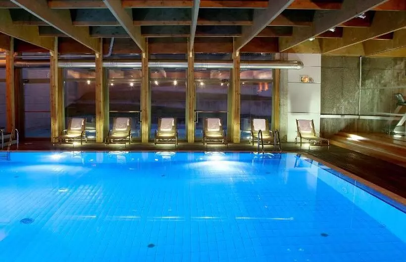 Отель Abba Burgos