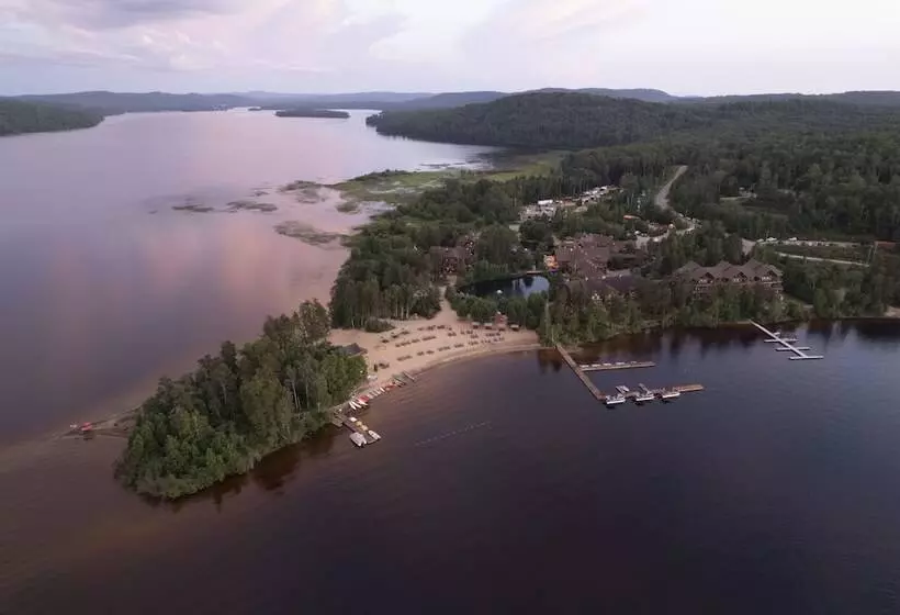 호텔 Auberge Du Lac Taureau