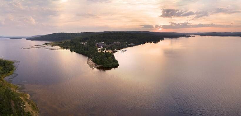 فندق Auberge Du Lac Taureau