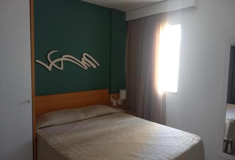 Hotel Bristol Praia Do Canto Apart