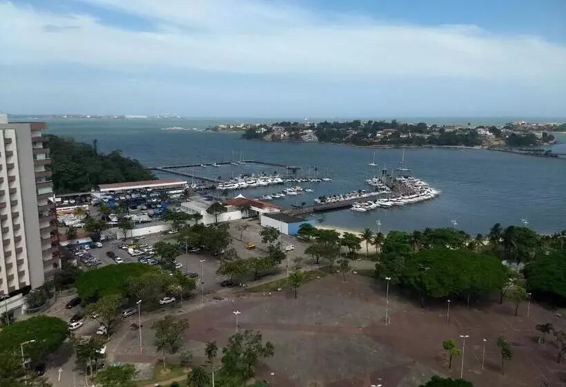 Отель Bristol Praia Do Canto Apart