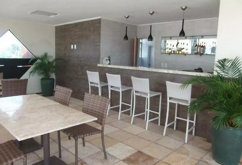 ホテル Calhau Praia