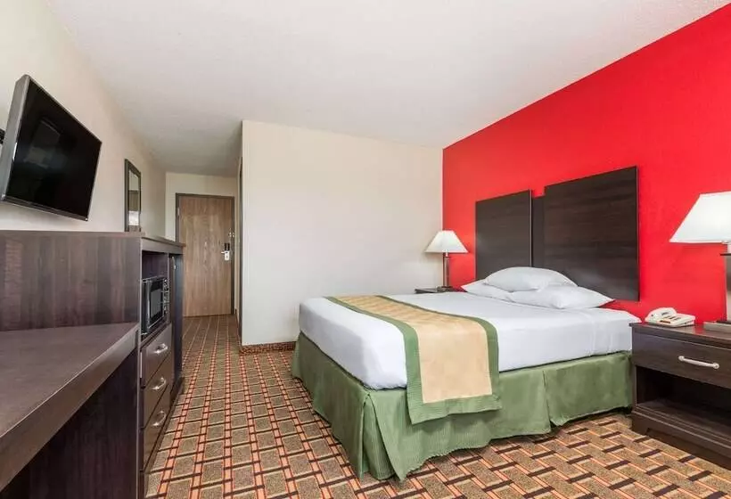 هتل Days Inn By Wyndham Muncie Ball State University