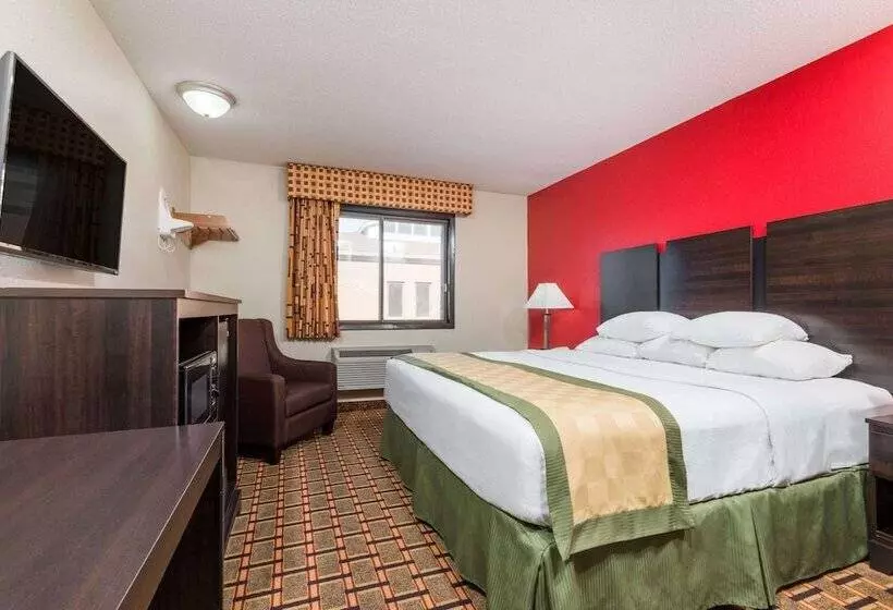 هتل Days Inn By Wyndham Muncie Ball State University