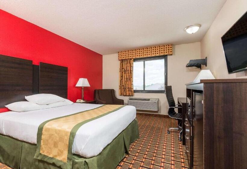 בית מלון כפרי Days Inn By Wyndham Muncie Ball State University