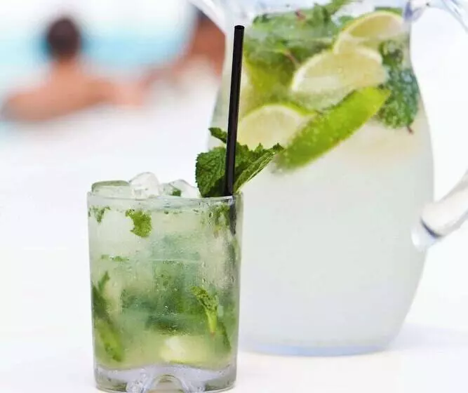 Hotelli Dream South Beach, By Hyatt