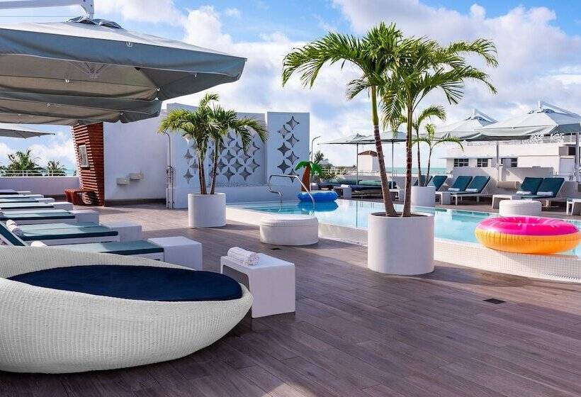 هتل Dream South Beach, By Hyatt